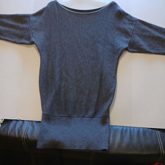 Gray Shirt Dress With Measurments, No size or Brand. This is Elegant, Business. - Picture 2 of 8